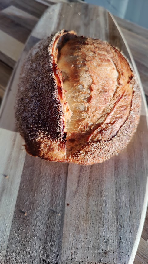 Långjäst surdegsbröd med spröd skorpa