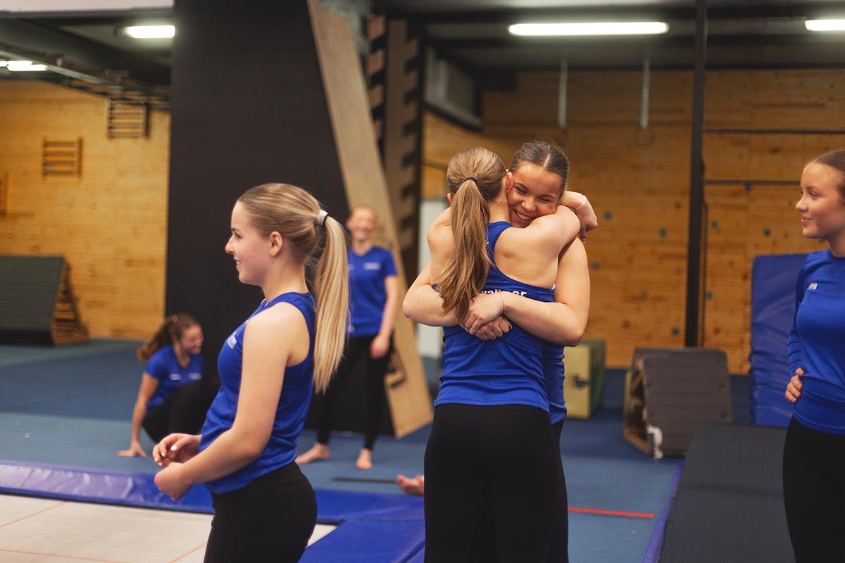 Gymnaster kramar varandra